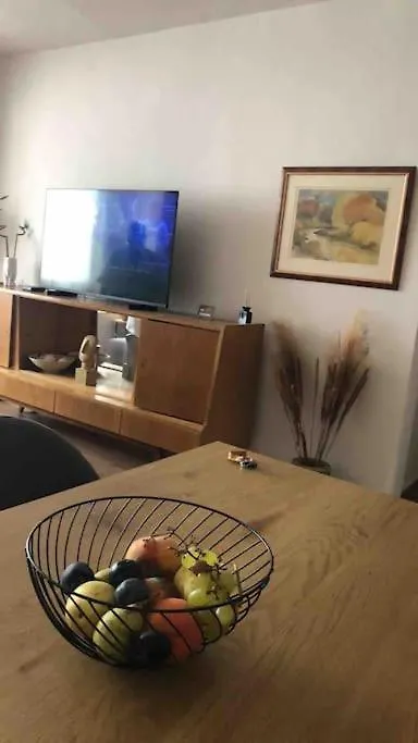 Specious Modern Apartment Sofía Bulgaria