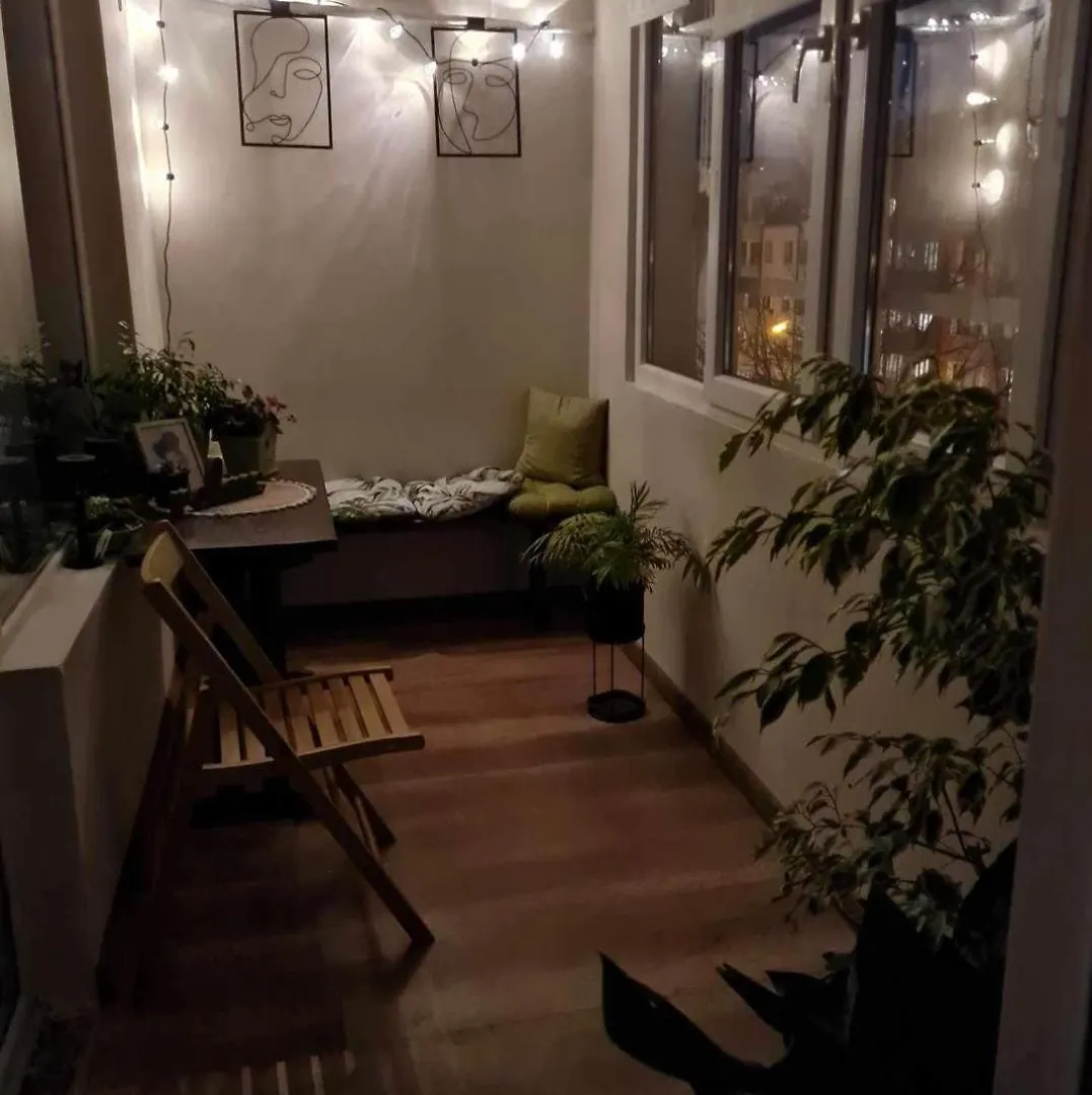Specious Modern Apartment Sofía